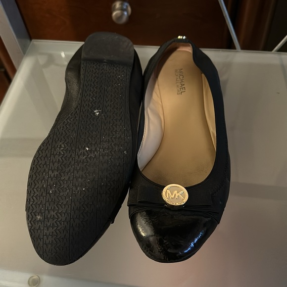 Michael Kors Flats - Picture 2 of 2